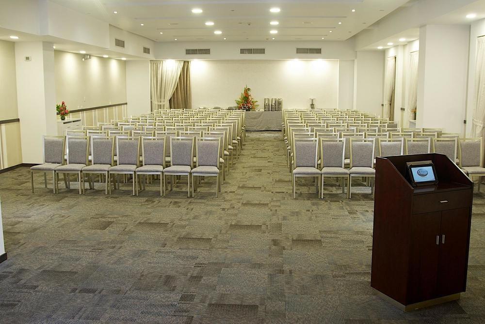 Hotel Altamira Village Caracas Exterior photo
